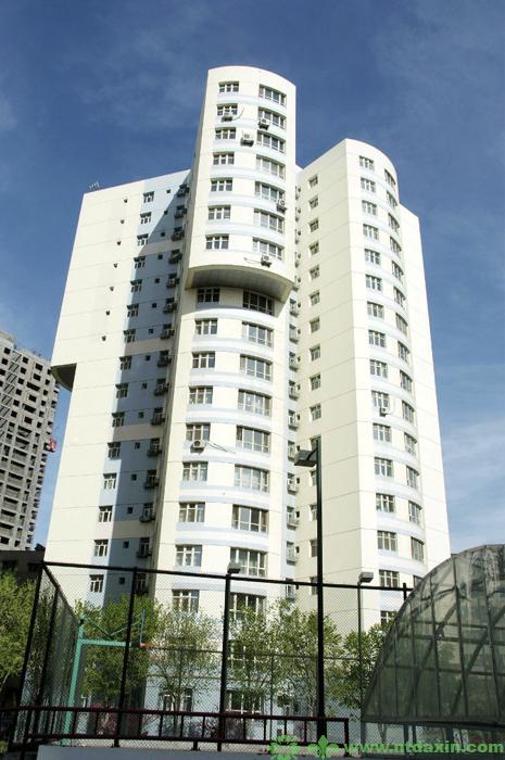 南門國際城F1高層住宅樓（新疆建筑工程天山獎、江蘇省省外“揚子杯”）